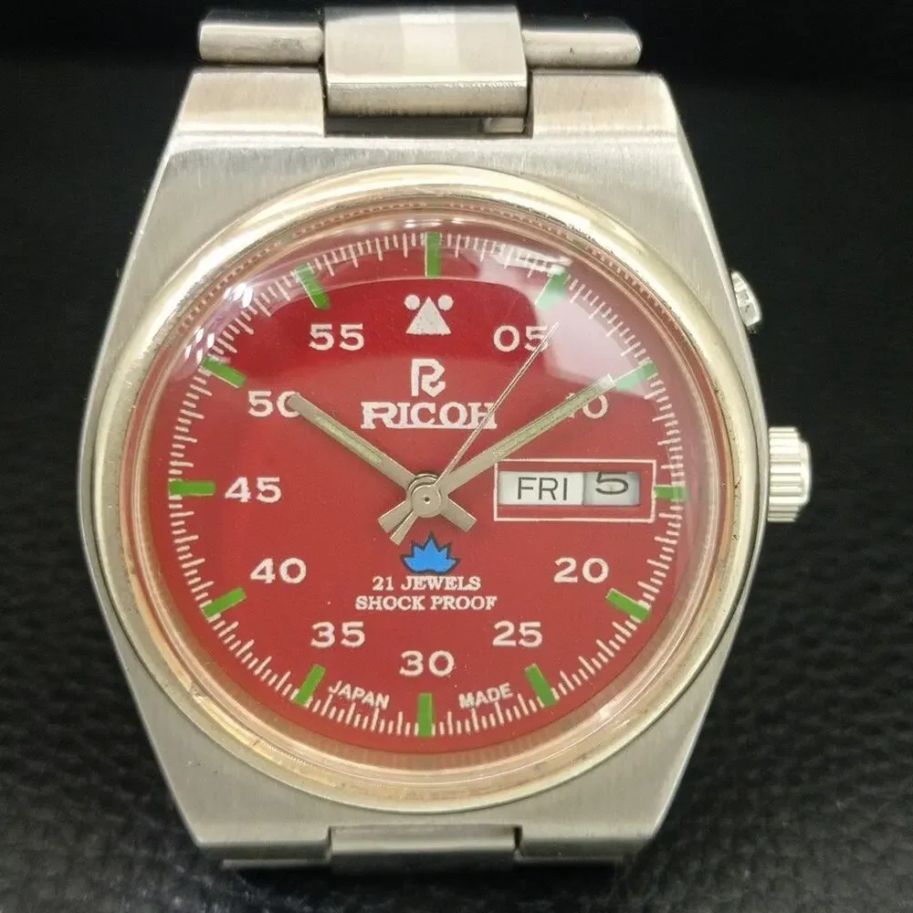 Vintage 1982 Ricoh Automatic Mens Silver Watch W/daydate & Red accents